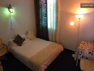 那些年環(huán)島路曾厝埯帶露臺(tái)陽(yáng)光大床房_廈門短期住宿房源_游天下